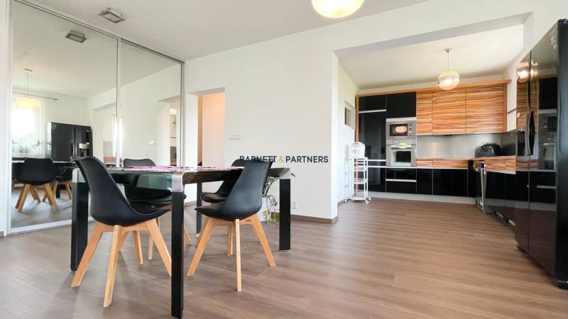 4-Zimmer-Wohnung, Daxnerovo námestie, zu vermieten, BA-Ružinov